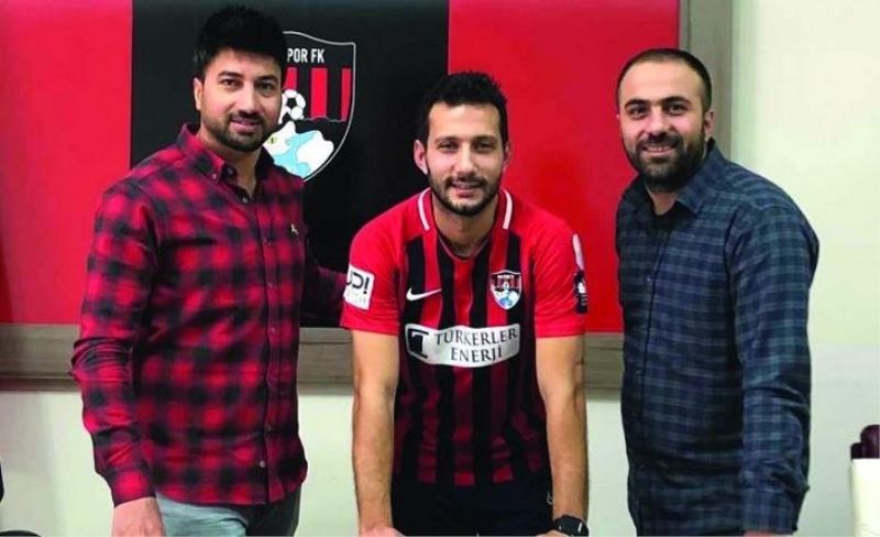 Vanspor, Mehmet Alaeddinoğlu ile sözleşme imzaladı
