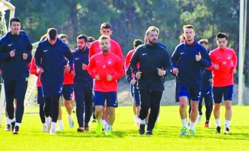 Vanspor’un kamp çalışması sürüyor