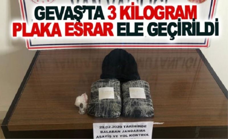 Gevaş’ta 3 kilogram plaka esrar ele geçirildi