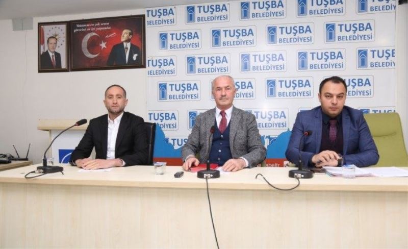 Tuşba’daki meclis üyelerinden Yunan vekile tepki…