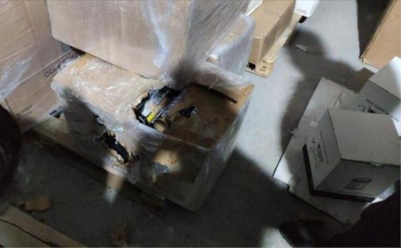 Van'da basınçlı metal köpük kutusunda 113 kilo eroin ele geçirildi