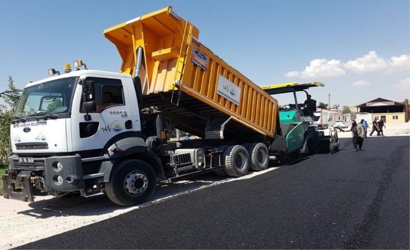 Büyükşehir'in asfalt çalışmaları sürüyor