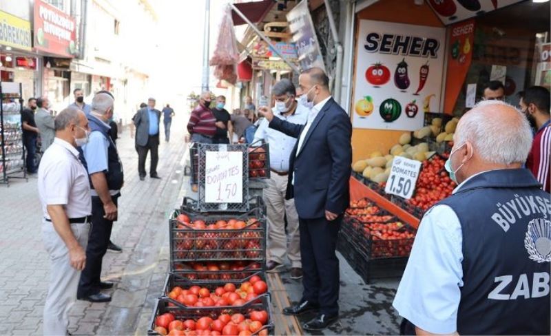 Büyükşehir'den kaldırım ve yol işgali denetimleri...