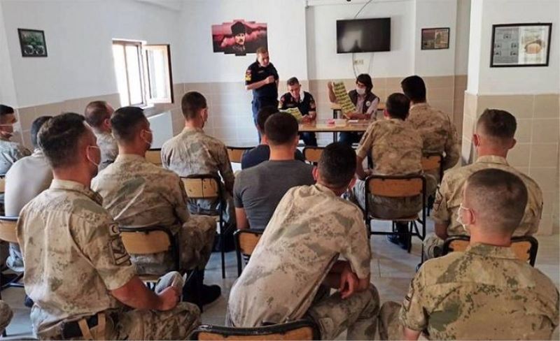Van’da jandarma personeline yönelik eğitimler sürüyor
