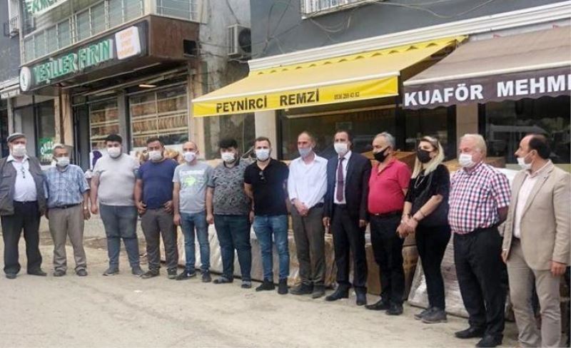 Giresun'daki selde zarar gören iş yerleri Vanlı berberler tarafından tefriş edildi