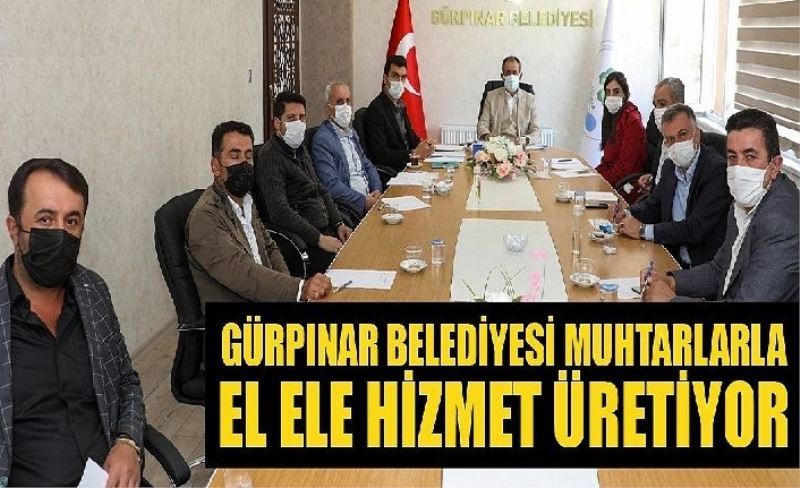 Gürpınar Belediyesi muhtarlarla el ele hizmet üretiyor