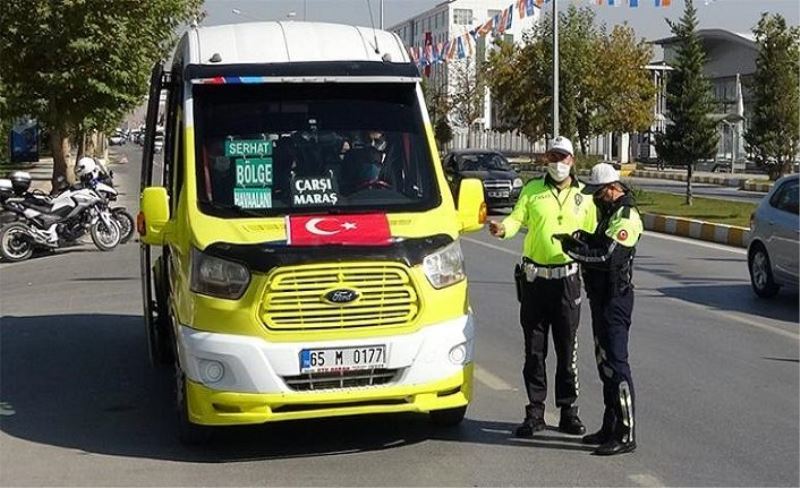 Van Polisi, toplu taşıma araçlarında denetimlerini artırdı