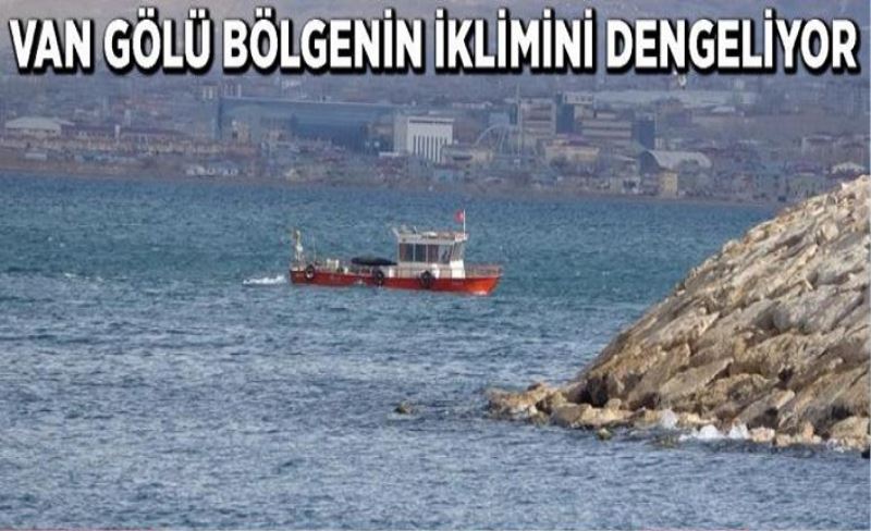 Van Gölü bölgenin iklimini dengeliyor