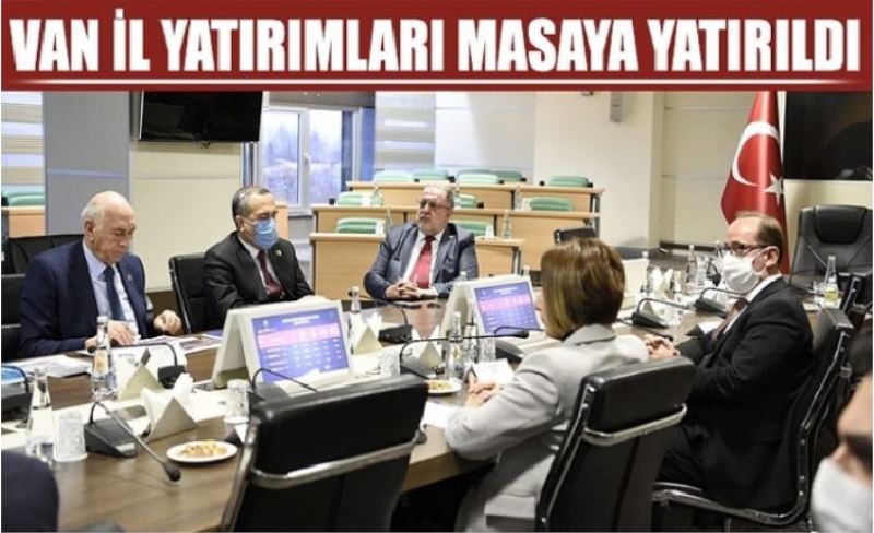 Van İl Yatırımları Masaya Yatırıldı