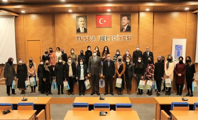 TUŞBA BELEDİYESİ’NDEN KADIN PERSONELLERE ‘8 MART’ JESTİ