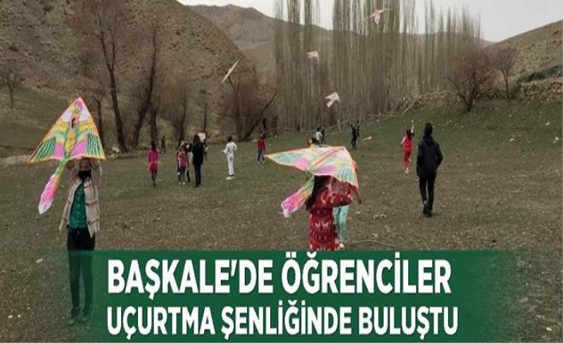 Başkale'de öğrenciler uçurtma şenliğinde buluştu