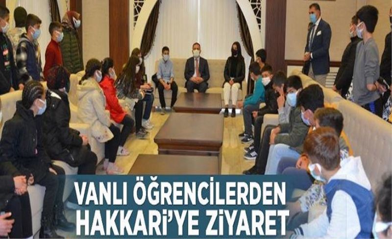 Vanlı öğrencilerden Hakkari’ye ziyaret