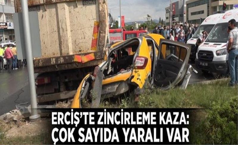Erciş’te zincirleme kaza: Çok sayıda yaralı var