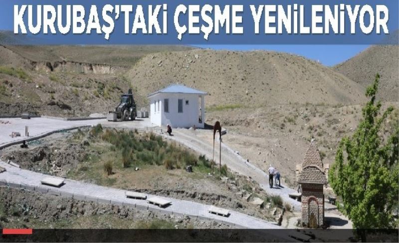 Gürpınar Belediyesi Kurubaş'taki çeşmeyi yeniliyor