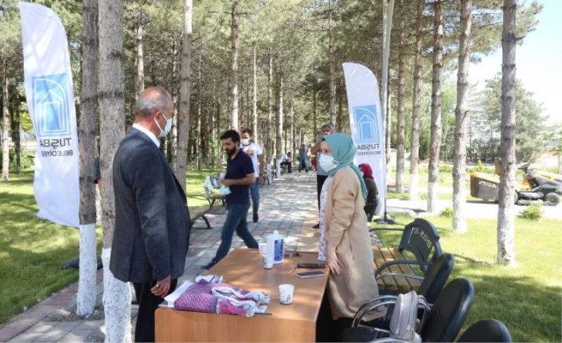 Tuşba Belediyesi’nden sağlık personeline aşı birimi…