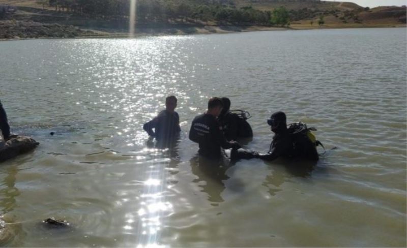 Van'da serinlemek için gölete giren küçük kızın cansız bedeni bulundu