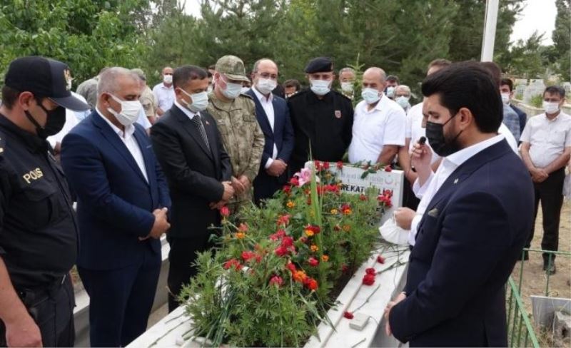 15 Temmuz şehidi Hamuryen kabri başında anıldı