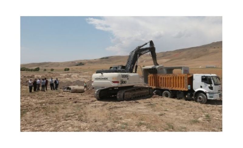 Büyükşehir, selzedelere el uzattı