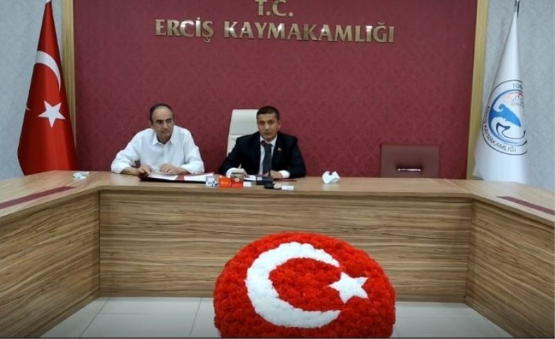 Erciş’te doğalgaz için imzalar atıldı