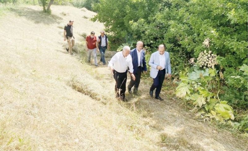 Gevaş'ta tarım arazileri suya kavuşuyor