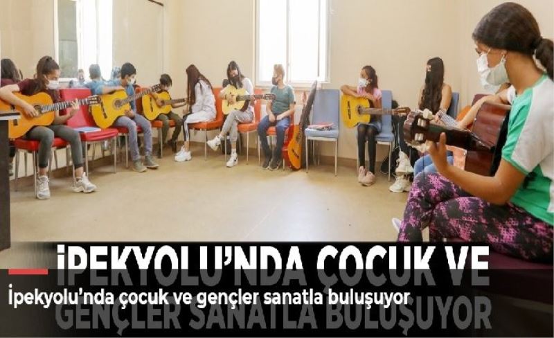 İpekyolu’nda çocuk ve gençler sanatla buluşuyor