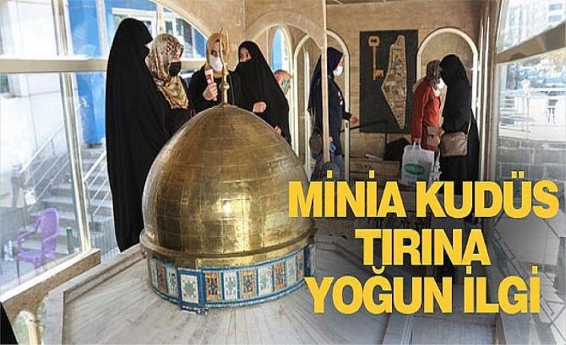 Minia Kudüs tırına yoğun ilgi