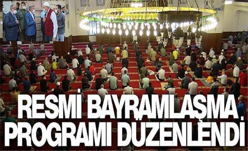 Van’da resmi bayramlaşma programı düzenlendi