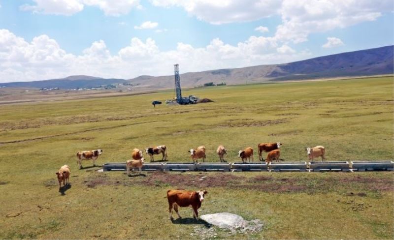 Büyükşehir kuraklık yaşayan mahallelere sondaj kuyuları açıyor