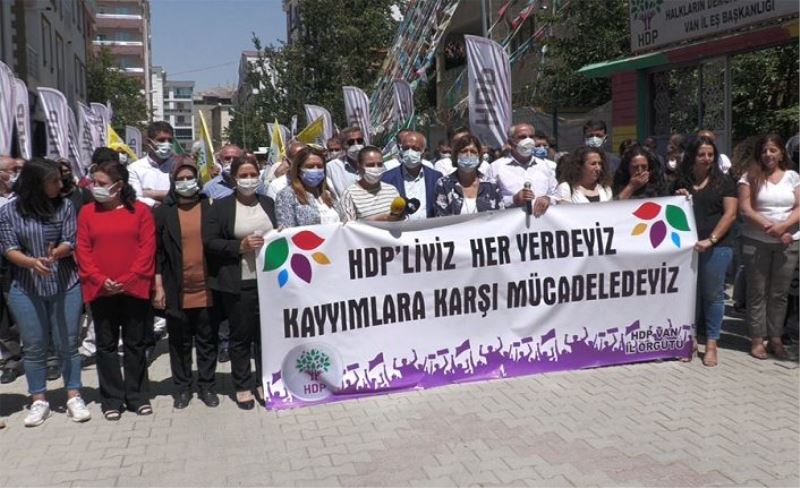 HDP Van İl Yönetiminden basın açıklaması