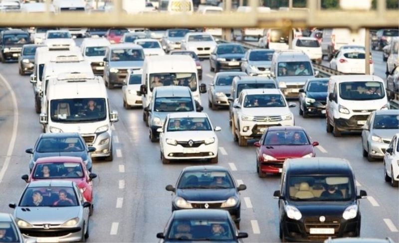 Van'da, trafiğe kayıtlı araç sayısı 77 bin 93 oldu