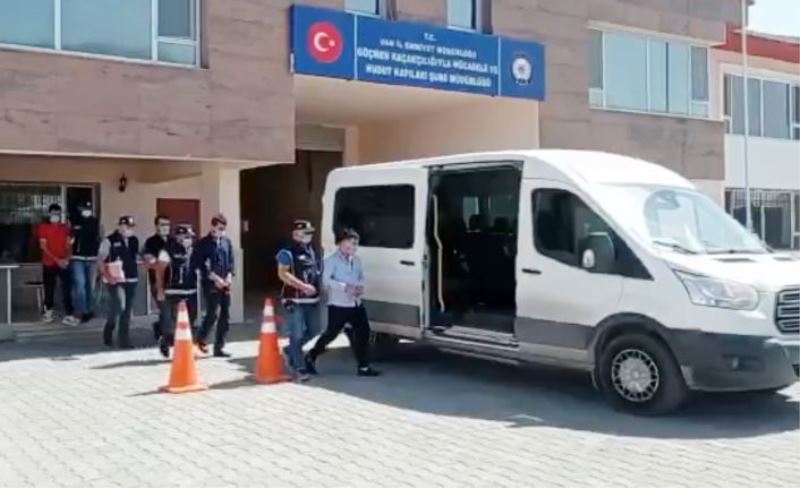 Van’da otel sahipleri ve organizatör tutuklandı