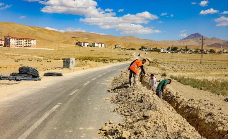 Gürpınar’da hastane yolu projesinin startı verildi