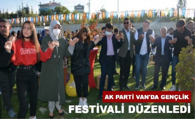 Ak Partili gençler festivalde buluştu