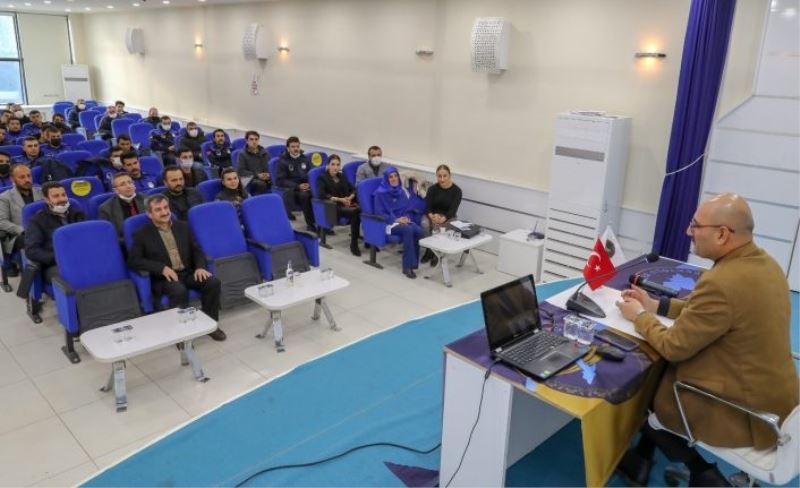 İpekyolu’ndaki erkeklere, şiddet semineri