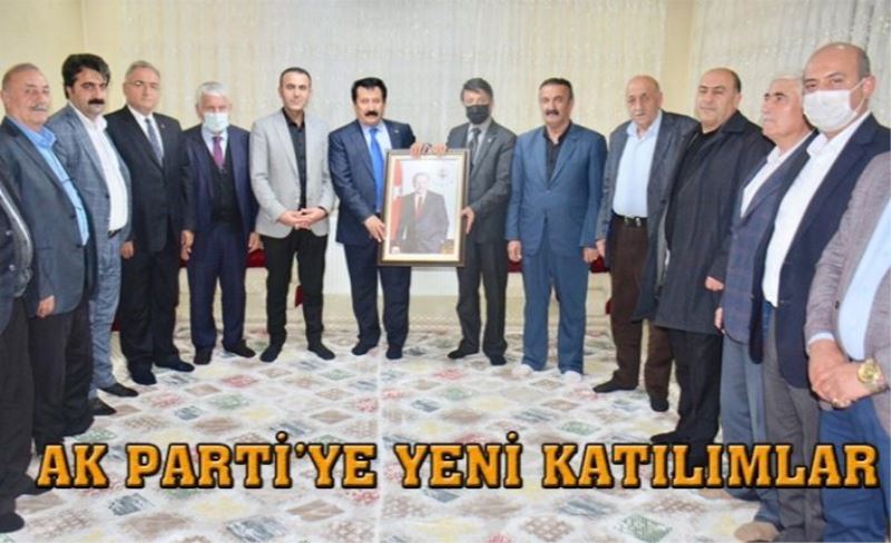 Van’da Ak Parti’ye yeni katılımlar oldu