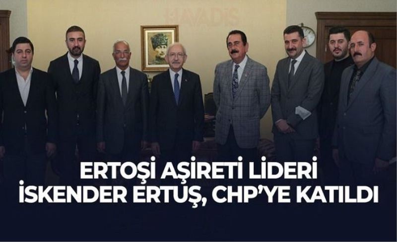 İskender Ertuş CHP'ye katıldı!