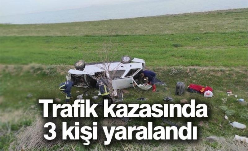 Trafik kazasında 3 kişi yaralandı