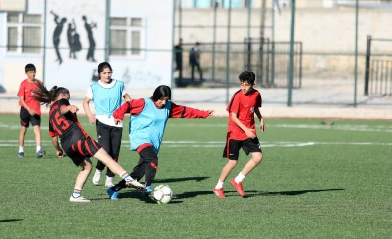 Vanlı kızlar final maçına hazırlanıyor