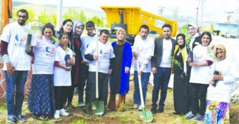 Ahde Vefa Derneğin’den fidan dikimi…