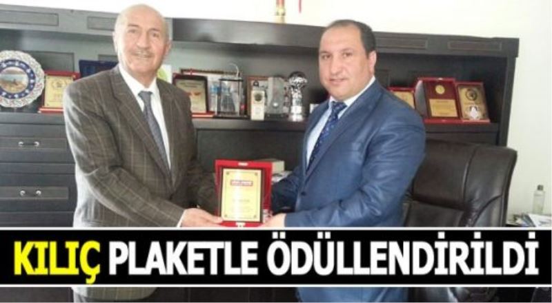 Ak Partili Çiçekli Belediye Başkanı Kılıç, Plaketle Ödüllendirildi