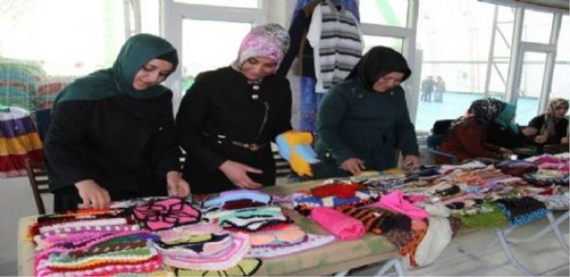 Başkale’de kermes düzenlendi