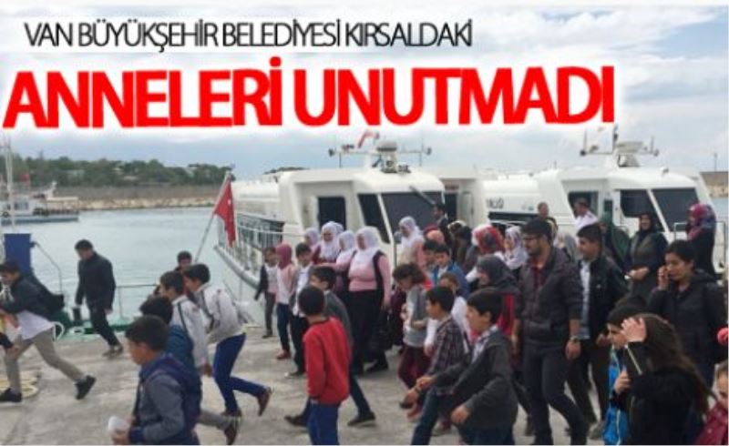 Büyükşehir, Bahçesaray’dan gelen anne ve öğrencileri gezdirdi