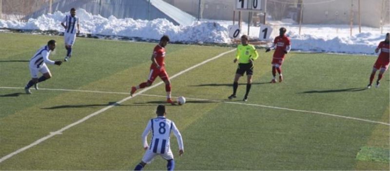 Elbakspor, sahasında kazandı:2-0