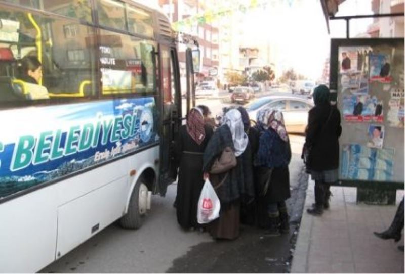 Erciş TOKİ sakinleri ulaşım sorunlarına çözüm istiyor