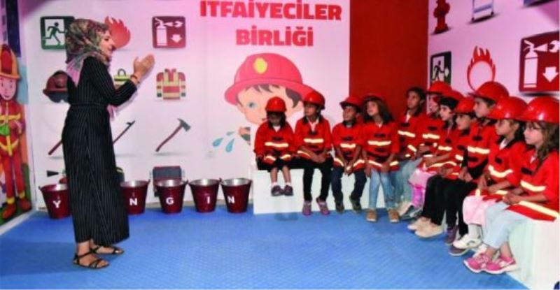 İpekyolu’nda okullar, çocuk ve gençlerimize müjdelerle açılıyor