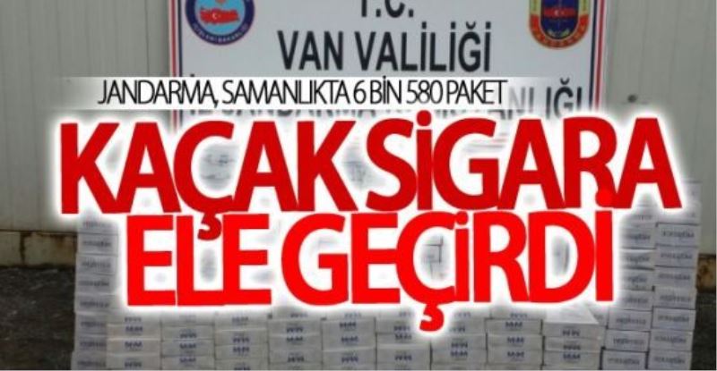 Jandarma, samanlıkta 6 bin 580 paket kaçak sigara ele geçirdi