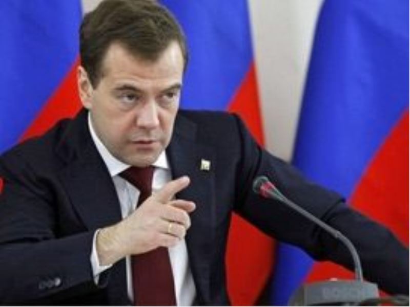 Medvedev ilk kez Esad