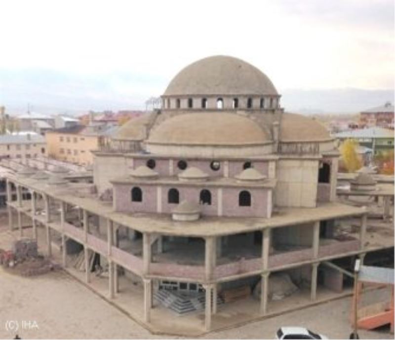 Muradiye Yeni Merkez Camii İnşaatı Hayırseverlerin Yardımını Bekliyor