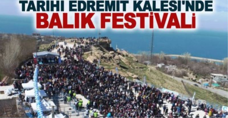 Tarihi Edremit Kalesi’nde Balık Festivali