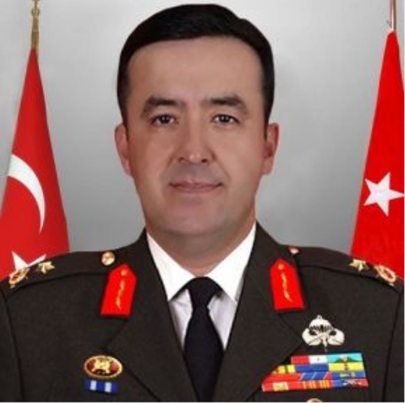 Tuğgeneral Özfidan